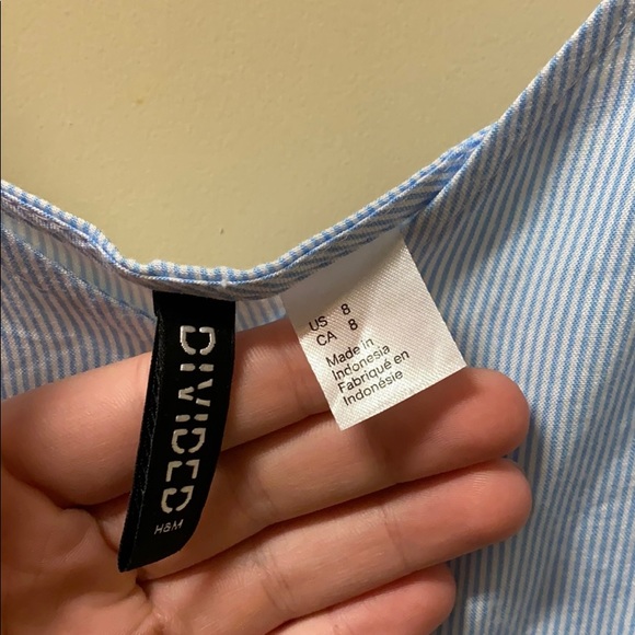 V-Neck Camisole Top - Picture 3 of 4